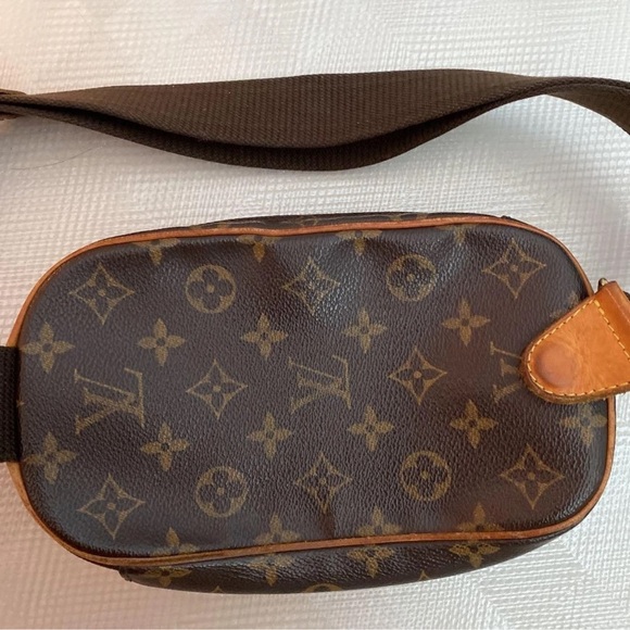 Louis Vuitton Monogram Gange Pochette - Picture 7 of 9